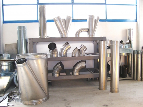 produzione tubazione in acciaio inox e zincato